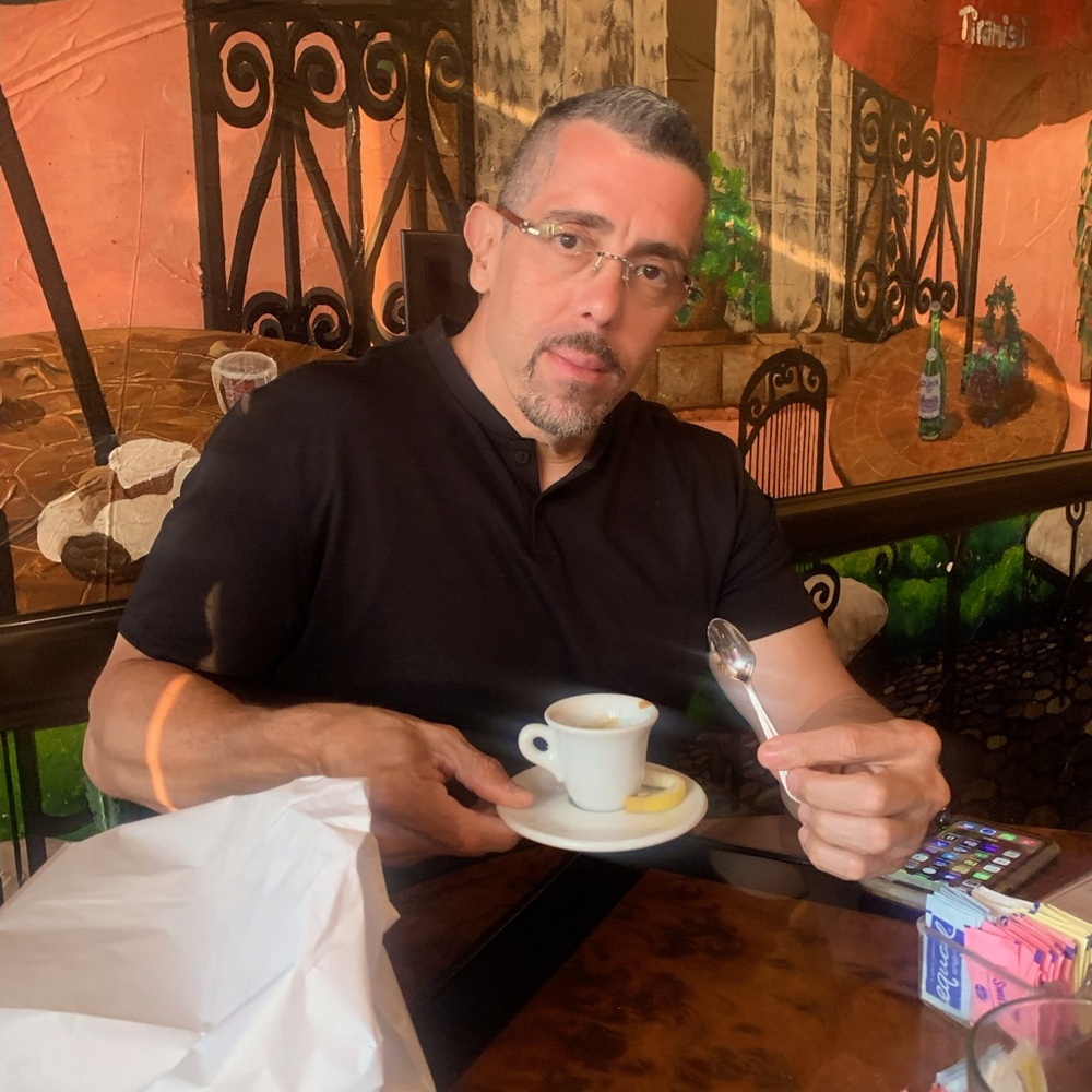 Meet your Posher, Ramon